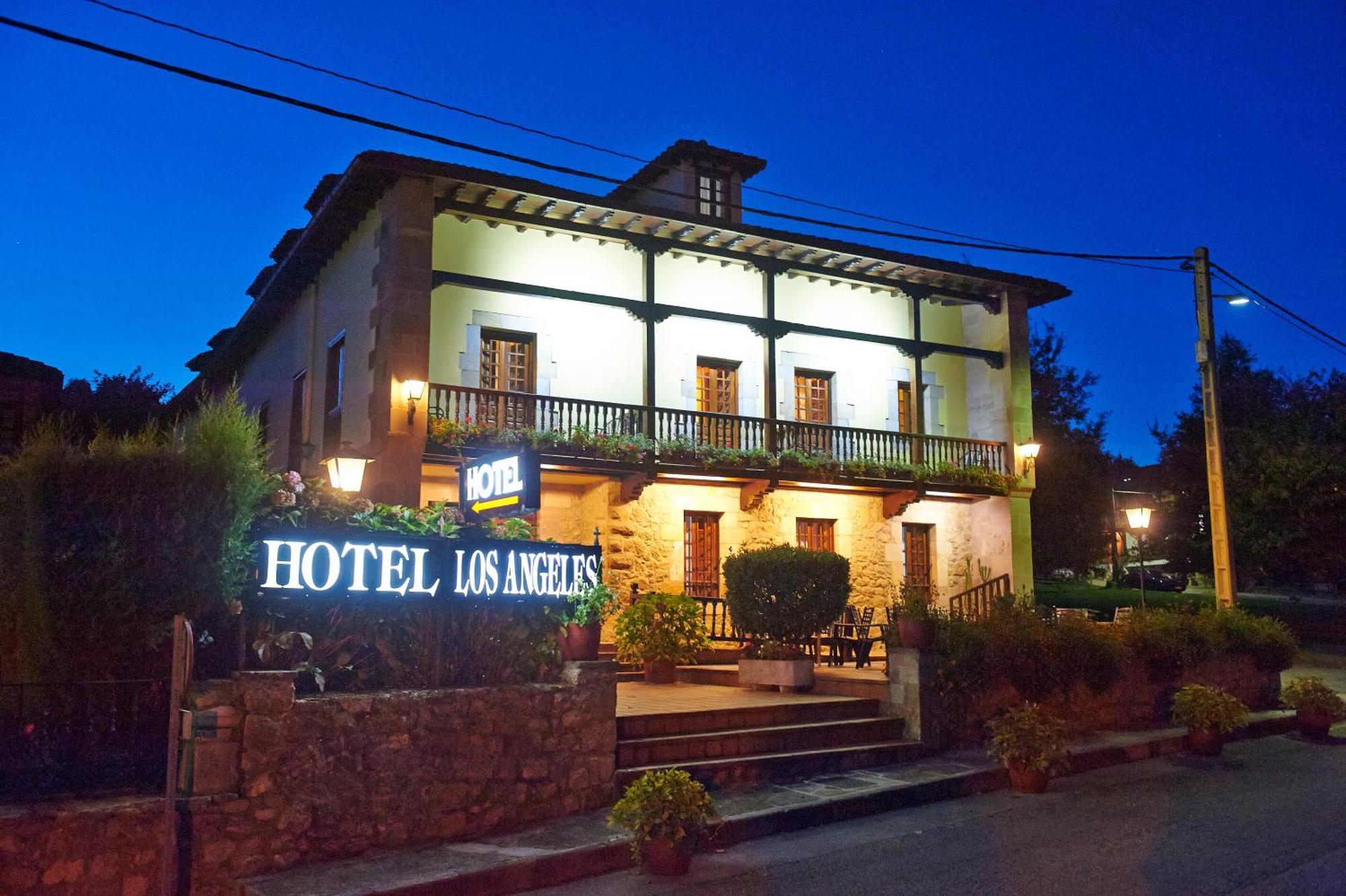 Hotel Los Angeles Santillana del Mar Exterior foto